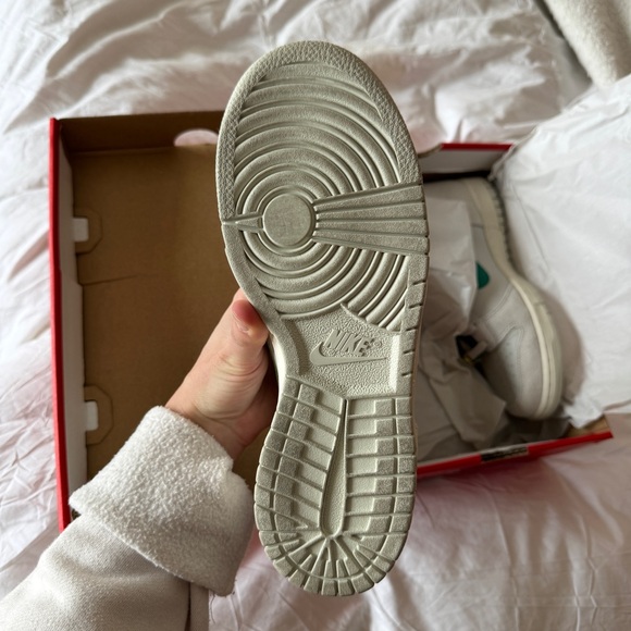 Nike Dunk- women 7.5 kids 6 - Picture 5 of 7